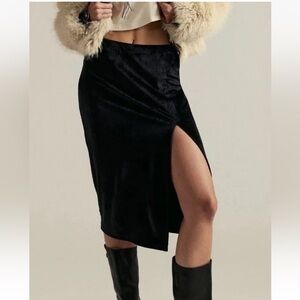 Free People Dolan Velour Column Midi Slit Black Skirt NWT Size M